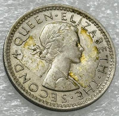 文馨钱币收藏第 302 场，国外回流老铜币，中东阿拉伯地区，拉美等国货币，30 号 1 号二连拍，长期接代拍业务，预计 4 月 4-5 号发货 1965 年英属新西兰 6 便士