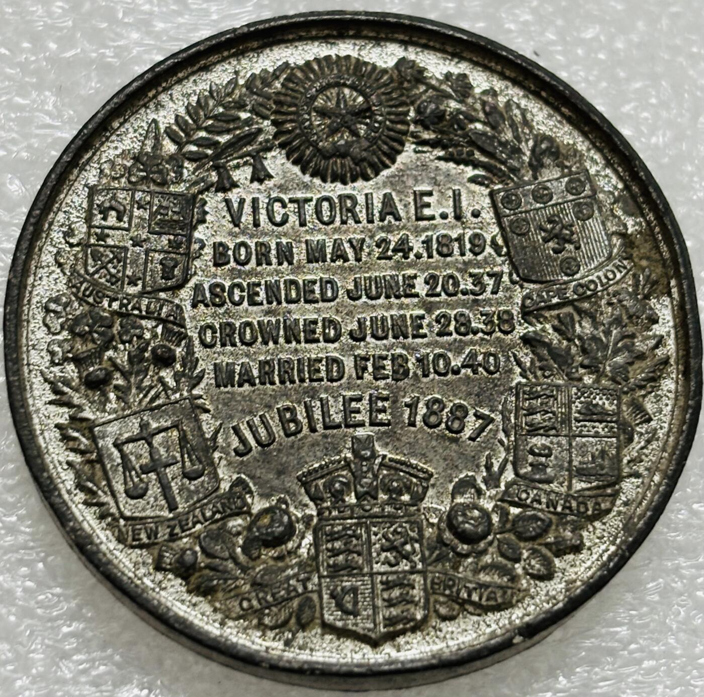 文馨钱币收藏第 302 场，国外回流老铜币，中东阿拉伯地区，拉美等国货币，30 号 1 号二连拍，长期接代拍业务，预计 4 月 4-5 号发货