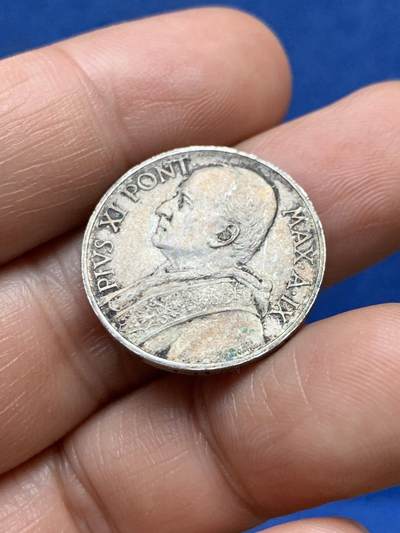 《竞宝斋》第484场 周日，周一，周二 3场连拍 （全场包邮）20级店铺 欢迎送拍 梵蒂冈 1930年 5里拉 银币 原光 双面深彩包浆