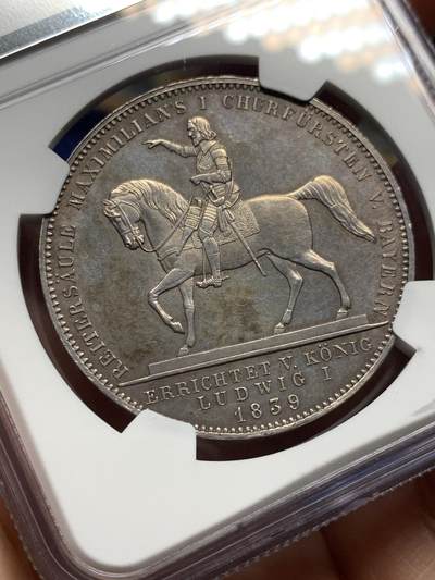 《竞宝斋》第484场 周日，周一，周二 3场连拍 （全场包邮）20级店铺 欢迎送拍 NGC UNCD 德国1839年巴伐利亚路德维希一世选帝侯纪念2泰勒银币 UNC性价比之选 底板细节都非常好