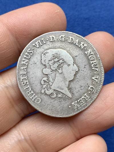 《竞宝斋》第484场 周日，周一，周二 3场连拍 （全场包邮）20级店铺 欢迎送拍 丹麦属地石勒苏益格.荷尔斯泰因1789年M版1/3sp银币