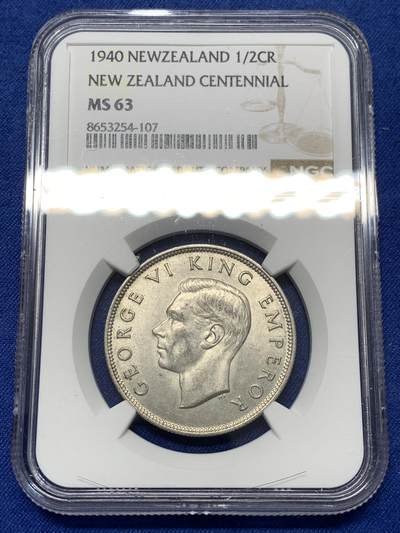 《竞宝斋》第484场 周日，周一，周二 3场连拍 （全场包邮）20级店铺 欢迎送拍 NGC MS63 新西兰1940建国百年纪念银币，UNC转光状态，MS63品相足够凑品种玩玩了