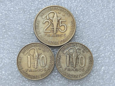 第一海外回流一元起拍收藏 散集专场  第313期 西非多哥1957年10、25法郎铜币 3枚