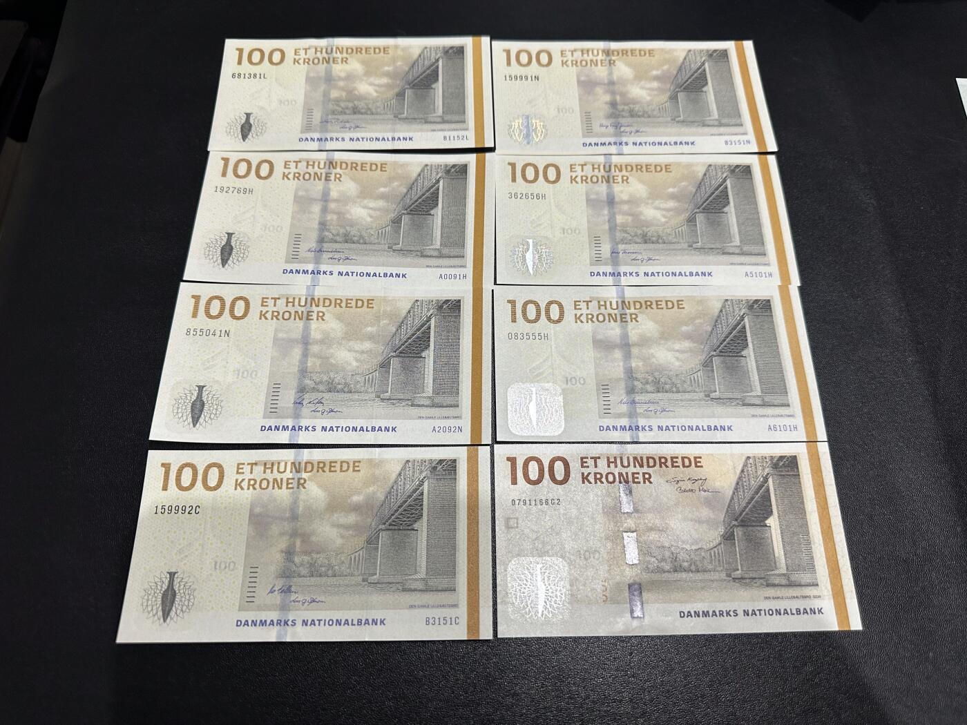 《外钞收藏家》第六百三十一期（五一假期场）（长期征集拍品、欢迎藏友们联系合作）