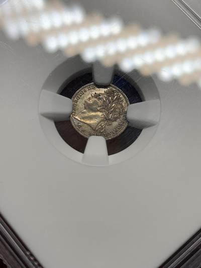 《竞宝斋》第484场 周日，周一，周二 3场连拍 （全场包邮）20级店铺 欢迎送拍 NGC MS63 英国 1822年 乔治四世1便士灌足节银币 细节非常好，此品种较为顶级的状态，麦稀奇少见。