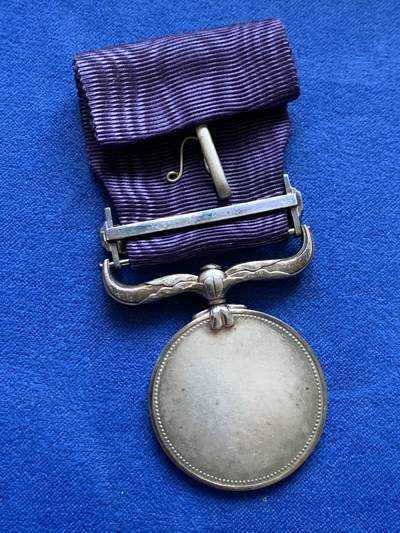 《竞宝斋》第484场 周日，周一，周二 3场连拍 （全场包邮）20级店铺 欢迎送拍 日本绀绶褒章 授予捐款达到500万日元的个人 纯银制 总重26.65g