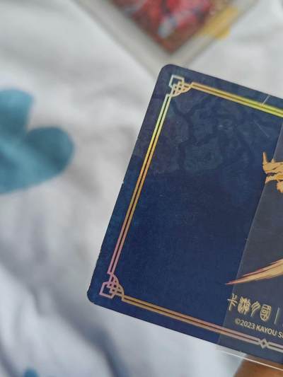 秋原瞳的小店第四十三期——年中大促！！！捡漏进货来！！！ 卡游三国千古一瞬桃园结义主题卡卡砖➕街机礼盒卡卡砖，桃园有瑕疵，入卡砖看画没任何问题