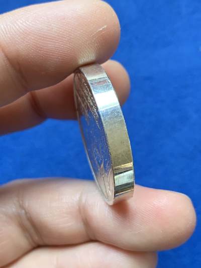 《竞宝斋》第484场 周日，周一，周二 3场连拍 （全场包邮）20级店铺 欢迎送拍 法国1986年自由女神像百年纪念100法郎银币，加厚版，重约30克