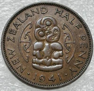 文馨钱币收藏第 302 场，国外回流老铜币，中东阿拉伯地区，拉美等国货币，30 号 1 号二连拍，长期接代拍业务，预计 4 月 4-5 号发货 极美品 1941 年英属新西兰乔治六世半便士铜币