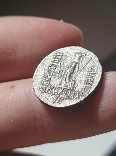 星盘世界钱币 5.2年度精品币大拍 一周年抽奖活动 美品！卡帕多西亚王国 - 阿里奥巴尔赞尼一世1德拉克马银币 背面雅典娜持胜利女神 该币是他的早期类型之一 币质很好值得收藏！