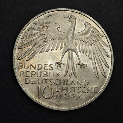 【淘币小摊】实时拍第九百零二拍   银币场    每周一统一发货 德国1972年慕尼黑奥运会10马克银币15.5克625银