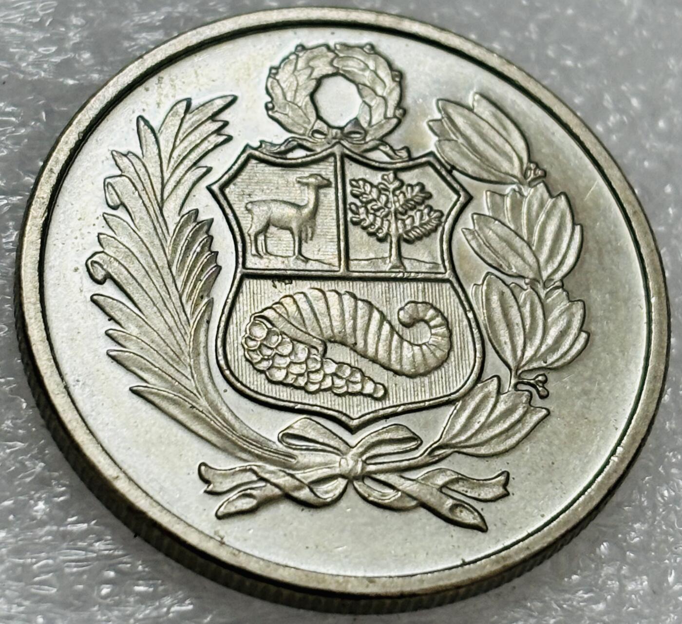 文馨钱币收藏第 302 场，国外回流老铜币，中东阿拉伯地区，拉美等国货币，30 号 1 号二连拍，长期接代拍业务，预计 4 月 4-5 号发货