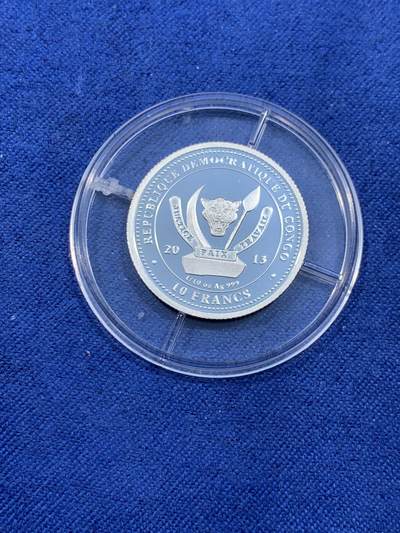 《竞宝斋》第484场 周日，周一，周二 3场连拍 （全场包邮）20级店铺 欢迎送拍 少见 刚果2013年10法郎部分镀金精制银币 非洲五霸-犀牛 1/10盎司999银 发行量3000枚仅在套币中发行