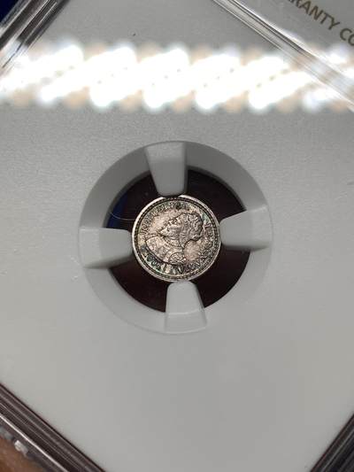 《竞宝斋》第484场 周日，周一，周二 3场连拍 （全场包邮）20级店铺 欢迎送拍 NGC MS62 巴拿马1904年2.5分小银币，世界最小机制银币，稀少珍珠币