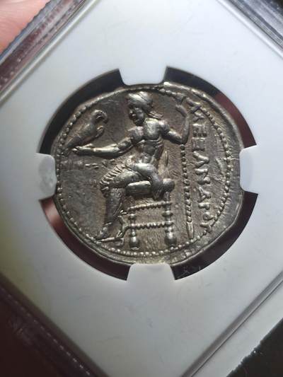 星盘世界钱币 5.2年度精品币大拍 一周年抽奖活动 NGC ChXf！典藏精品！古希腊亚历山大四德拉克马银币，这枚是带有腓尼基文的板别，而且品相极美,ngc评级打制满分，表面四分