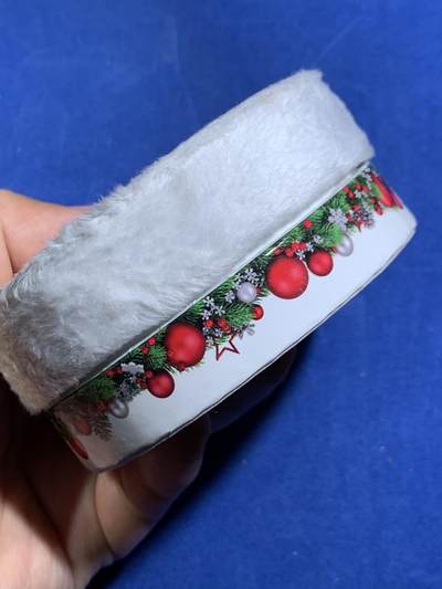 《竞宝斋》第484场 周日，周一，周二 3场连拍 （全场包邮）20级店铺 欢迎送拍 喀麦隆2018年圣诞天使500中非法郎彩色异形精制银币 20克 999银 发行量999枚 盒证全