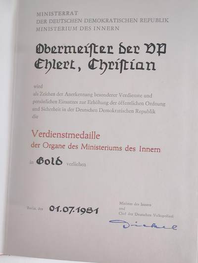 韵星假日军品类拍卖第56期  -- Rimey Holidays Militaria Auction 56 民主德国铜级内务部功绩奖章带证带原盒略