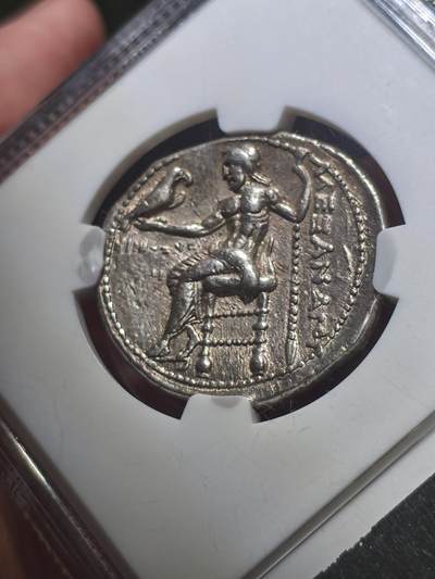 星盘世界钱币 5.2年度精品币大拍 一周年抽奖活动 NGC ChXf！典藏精品！古希腊亚历山大四德拉克马银币，这枚是带有腓尼基文的板别，而且品相极美,ngc评级打制满分，表面四分