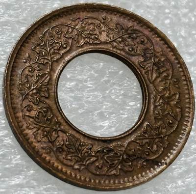 文馨钱币收藏第 302 场，国外回流老铜币，中东阿拉伯地区，拉美等国货币，30 号 1 号二连拍，长期接代拍业务，预计 4 月 4-5 号发货 原铜光 1945 年英属印度乔治六世 1 派沙铜币，电影刺客信条同款