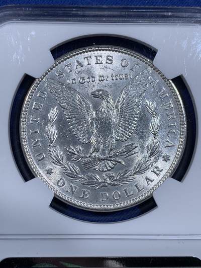 《竞宝斋》第484场 周日，周一，周二 3场连拍 （全场包邮）20级店铺 欢迎送拍 NGC AU55 美国1886年摩根1美元银币