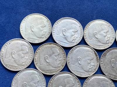 《竞宝斋》第484场 周日，周一，周二 3场连拍 （全场包邮）20级店铺 欢迎送拍 25枚一组 德国1937-1939年2马克银币 好品