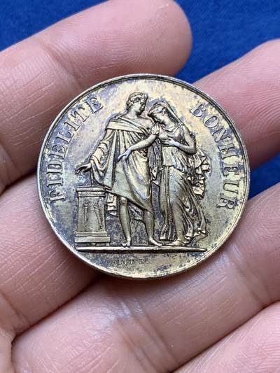 《竞宝斋》第484场 周日，周一，周二 3场连拍 （全场包邮）20级店铺 欢迎送拍 法国1894婚礼纪念镀金银章 丰饶角银标 16.4克 32.2mm