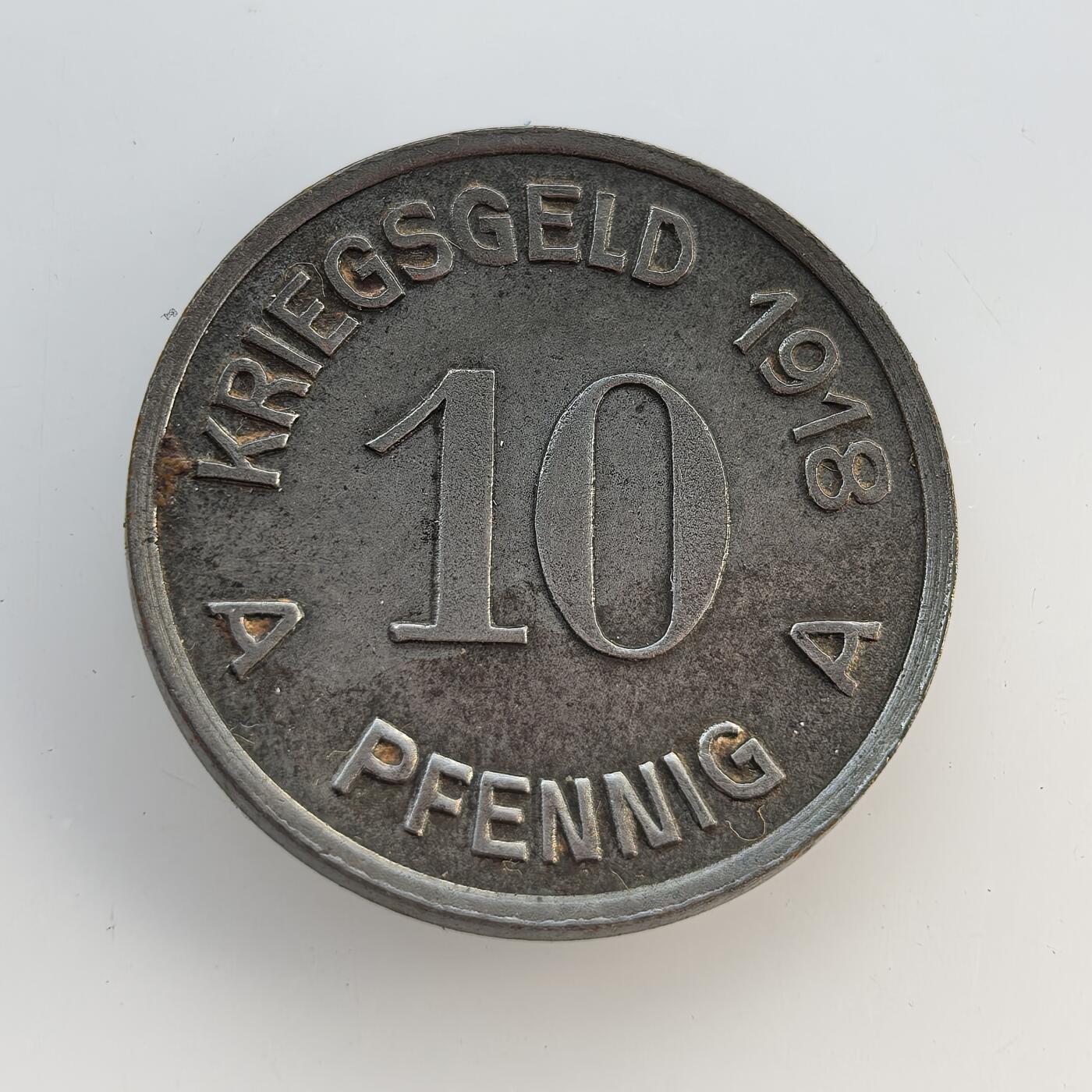 外国优质老铜币纪念币银币专场，周六晚上九点倒数截拍，满百包邮，节前出差在外，5月3日统一发货,可寄存半年，喜欢朋友微信扫描二维码可直接参拍