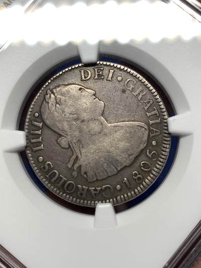 《竞宝斋》第484场 周日，周一，周二 3场连拍 （全场包邮）20级店铺 欢迎送拍 NGC F15 危地马拉1805年卡四2r双柱银币，辅币数量少的多，季军分，NGC出分仅3枚，很稀有，出分不易，包浆自然。