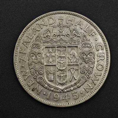 【淘币小摊】实时拍第九百零二拍   银币场    每周一统一发货 新西兰1945年乔治六世半克朗银币