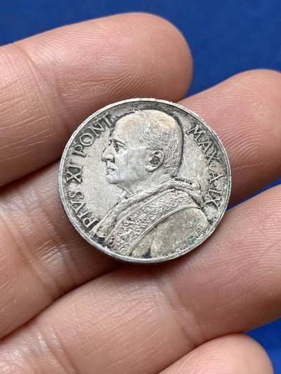 《竞宝斋》第484场 周日，周一，周二 3场连拍 （全场包邮）20级店铺 欢迎送拍 梵蒂冈 1930年 5里拉 银币 原光 双面深彩包浆