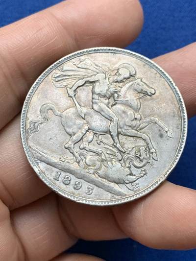 《竞宝斋》第484场 周日，周一，周二 3场连拍 （全场包邮）20级店铺 欢迎送拍 英国1893年维多利亚披纱马剑克朗