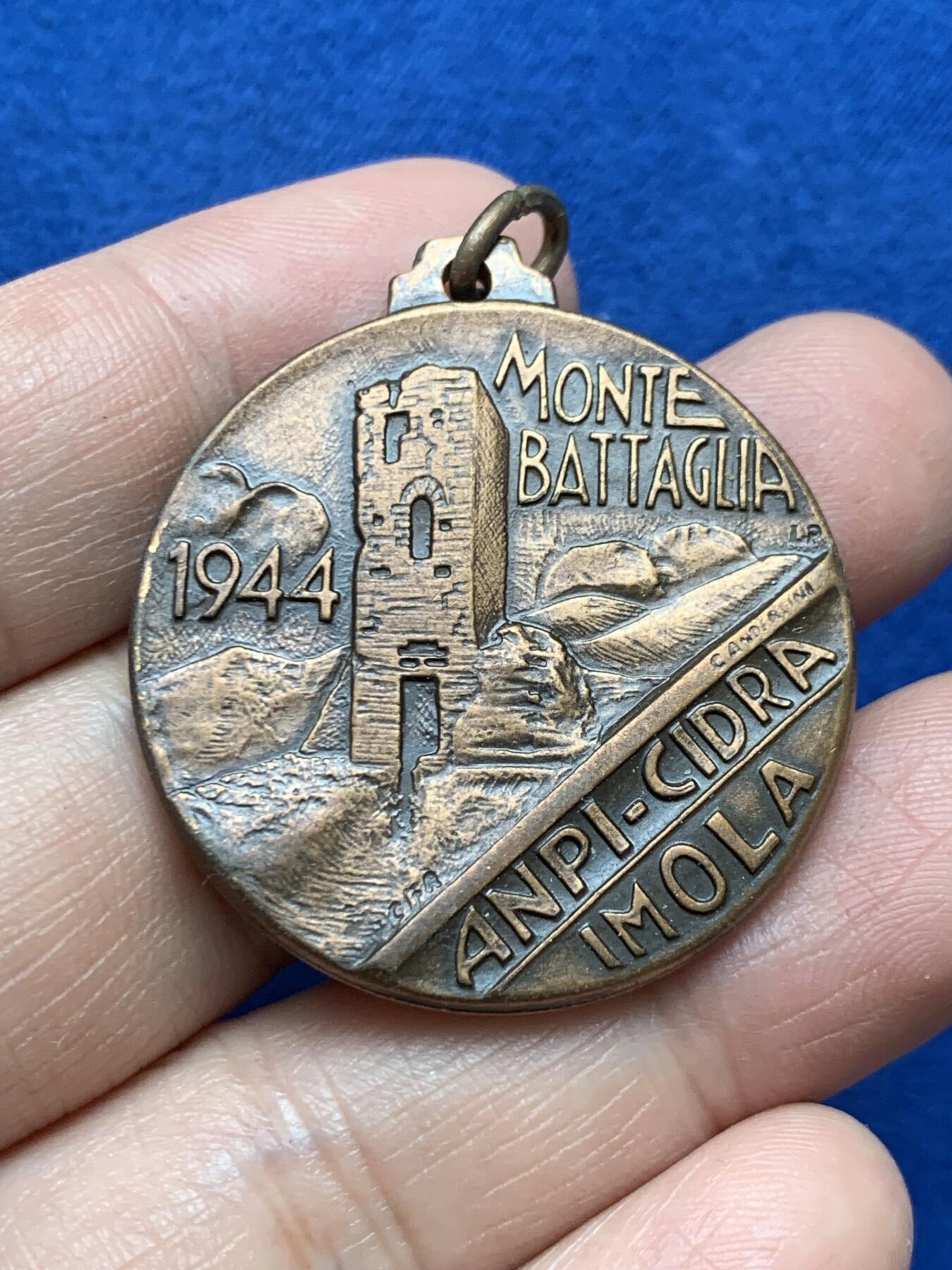 《竞宝斋》第484场 周日，周一，周二 3场连拍 （全场包邮）20级店铺 欢迎送拍