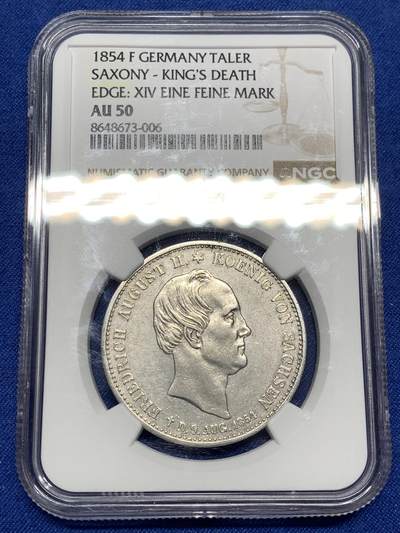 《竞宝斋》第484场 周日，周一，周二 3场连拍 （全场包邮）20级店铺 欢迎送拍 NGC AU50 德国1854年萨克森奥古斯特二世逝世纪念1泰勒银币