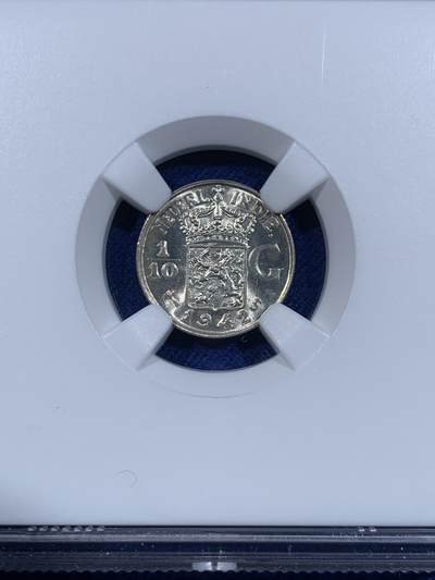 《竞宝斋》第484场 周日，周一，周二 3场连拍 （全场包邮）20级店铺 欢迎送拍 NGC MS66 荷属东印度群岛（今印尼）1942年1/10盾银币