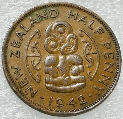 文馨钱币收藏第 302 场，国外回流老铜币，中东阿拉伯地区，拉美等国货币，30 号 1 号二连拍，长期接代拍业务，预计 4 月 4-5 号发货 1942 年英属新西兰乔治六世半便士铜币