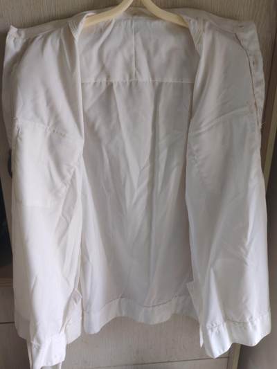 韵星假日军品类拍卖第56期  -- Rimey Holidays Militaria Auction 56 民主德国国家人民军军官常服一套 带外衣衬衫领带  经典军服