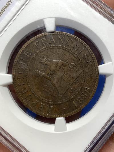 《竞宝斋》第484场 周日，周一，周二 3场连拍 （全场包邮）20级店铺 欢迎送拍 NGC VF35BN 法属印支殖民地1888年1分铜币，特殊年份，少见带中文汉字的外国铜币