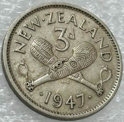 文馨钱币收藏第 302 场，国外回流老铜币，中东阿拉伯地区，拉美等国货币，30 号 1 号二连拍，长期接代拍业务，预计 4 月 4-5 号发货 好品 1947 年英属新西兰乔治六世 3 便士，首发版