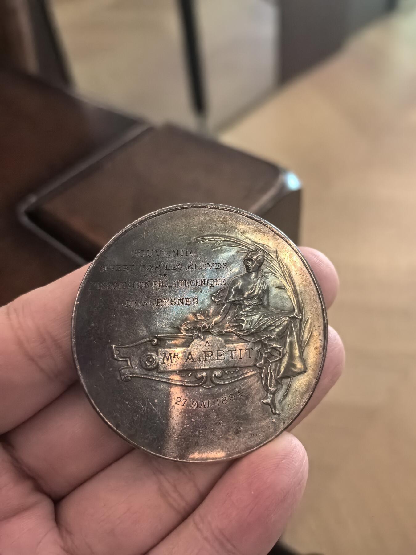 欧洲银章、铜章，大优惠起拍价都是银价计算