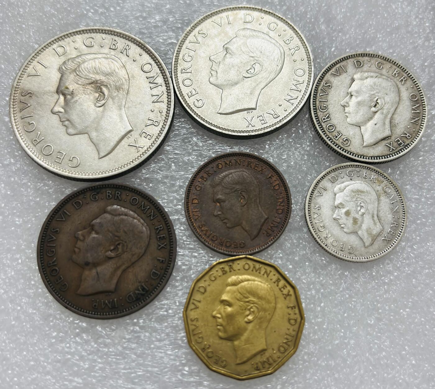 文馨钱币收藏第 302 场，国外回流老铜币，中东阿拉伯地区，拉美等国货币，30 号 1 号二连拍，长期接代拍业务，预计 4 月 4-5 号发货