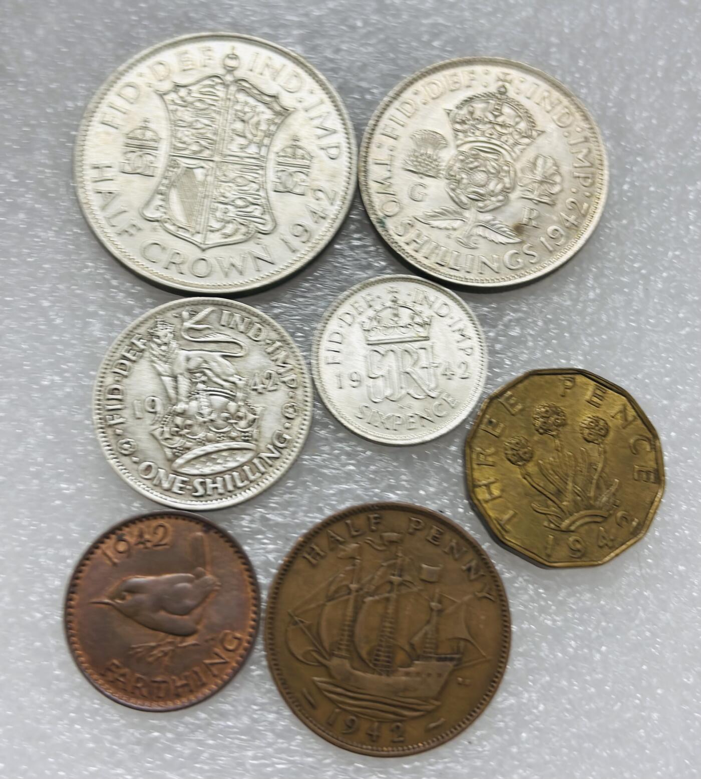 文馨钱币收藏第 302 场，国外回流老铜币，中东阿拉伯地区，拉美等国货币，30 号 1 号二连拍，长期接代拍业务，预计 4 月 4-5 号发货