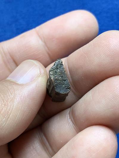 《竞宝斋》第484场 周日，周一，周二 3场连拍 （全场包邮）20级店铺 欢迎送拍 爪哇岛1805年巴达维亚共和国东印度1stuiver，重约：22.15克，超重版！（克书标准19.30克），1810年法属拿破仑荷兰王国时期1/2stuiver，重约：6.34克，剪切币。这类货币英文名称“邦克””，原料采用从日本进口的长铜条铸造的，铸有面值和日期。属于初级打制币类，不同时期2枚一组，少见品种！