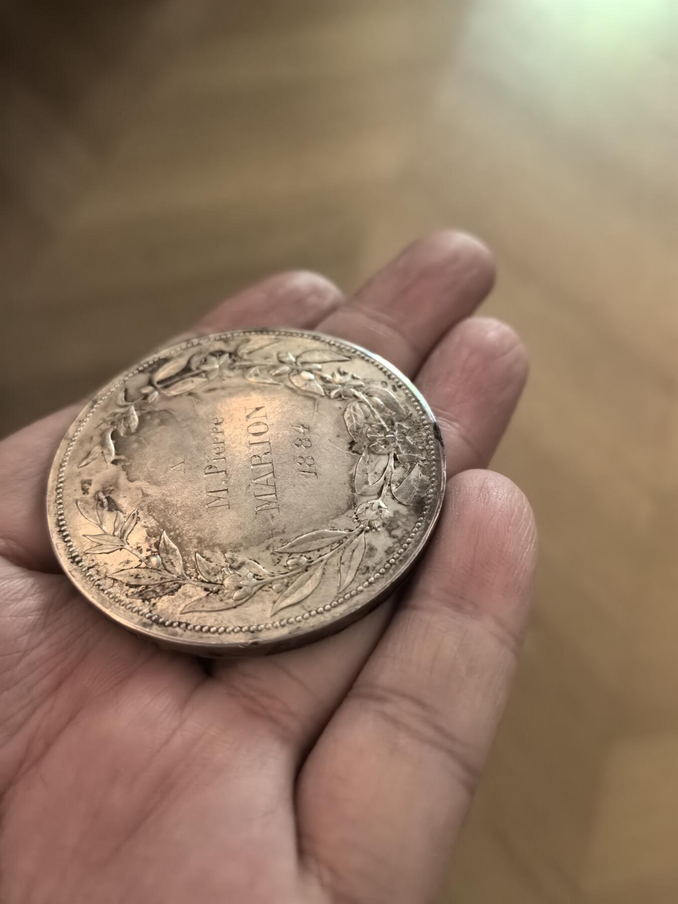 欧洲银章、铜章，大优惠起拍价都是银价计算