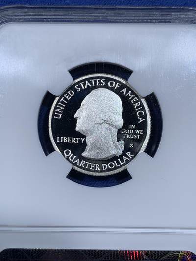 《竞宝斋》第484场 周日，周一，周二 3场连拍 （全场包邮）20级店铺 欢迎送拍 NGC PF69UC 美国2010年美丽美国-大峪谷国家公园1/4元精制银币，PROOF精制币，打制精美 状态佳。