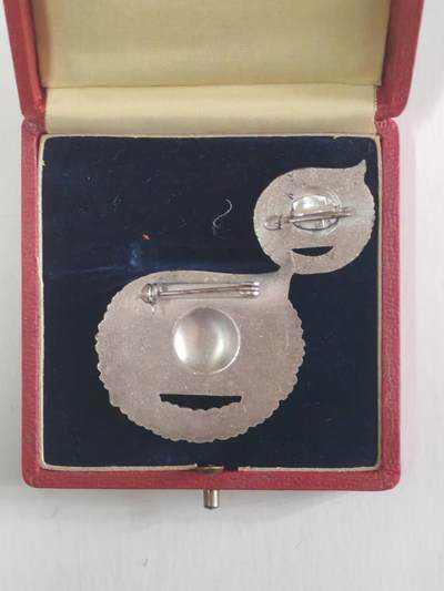 韵星假日军品类拍卖第56期  -- Rimey Holidays Militaria Auction 56 民主德国 银级威廉匹克与台尔曼共同战斗奖章带原盒mini 极早期皮盒 少见