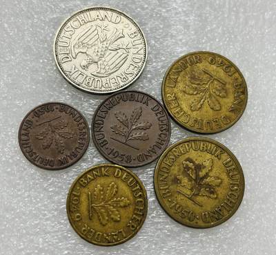 文馨钱币收藏第 302 场，国外回流老铜币，中东阿拉伯地区，拉美等国货币，30 号 1 号二连拍，长期接代拍业务，预计 4 月 4-5 号发货 好品德国 6 枚，包含 1949 年两枚