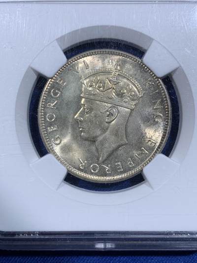 《竞宝斋》第484场 周日，周一，周二 3场连拍 （全场包邮）20级店铺 欢迎送拍 NGC MS64 斐济1942年2先令银币，当地最大面值主币，高分不多见，64分更是难得，季军分，更高仅3枚。丝滑黄油光，老N盒品质保障。英系殖民地系列凑套精品