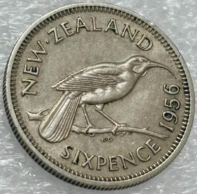 文馨钱币收藏第 302 场，国外回流老铜币，中东阿拉伯地区，拉美等国货币，30 号 1 号二连拍，长期接代拍业务，预计 4 月 4-5 号发货 带光好品 1956 年英属新西兰 6 便士