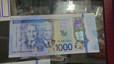 世界钱币～微拍第248期暨2026年第29期  少量老库存低价起拍 2022年牙买加1000 全新绝品无47尾号693