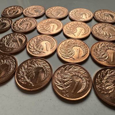 🌹外币初藏🌹🐯2026年第48场   每周二四六晚8️⃣点  大洋洲硬币专场 新西兰1981年一分 全新20枚